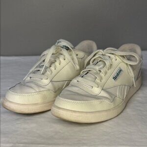 Reebok Club C Leather Sneakers Women’s US 8 EU 38.5